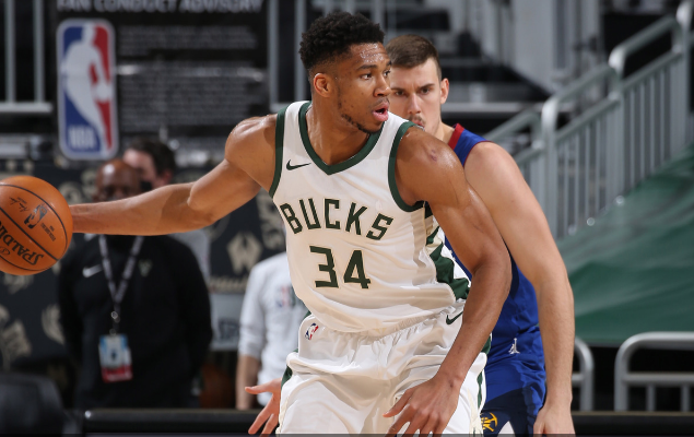 包含穆雷赛事官方发布精彩发挥新规,雄鹿争议不断!的词条 包含穆雷赛事官方发布精彩发挥新规,雄鹿争议不断!的词条