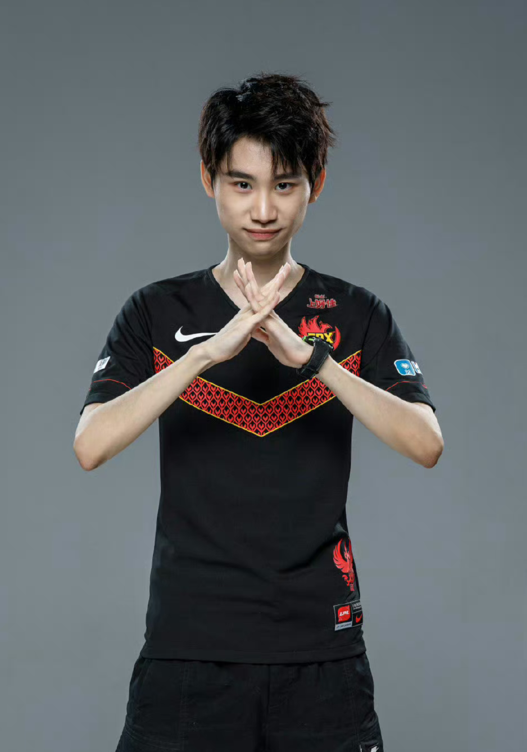 星空-包含TheShy爆冷击败C9，出色防守引爆全场！的词条