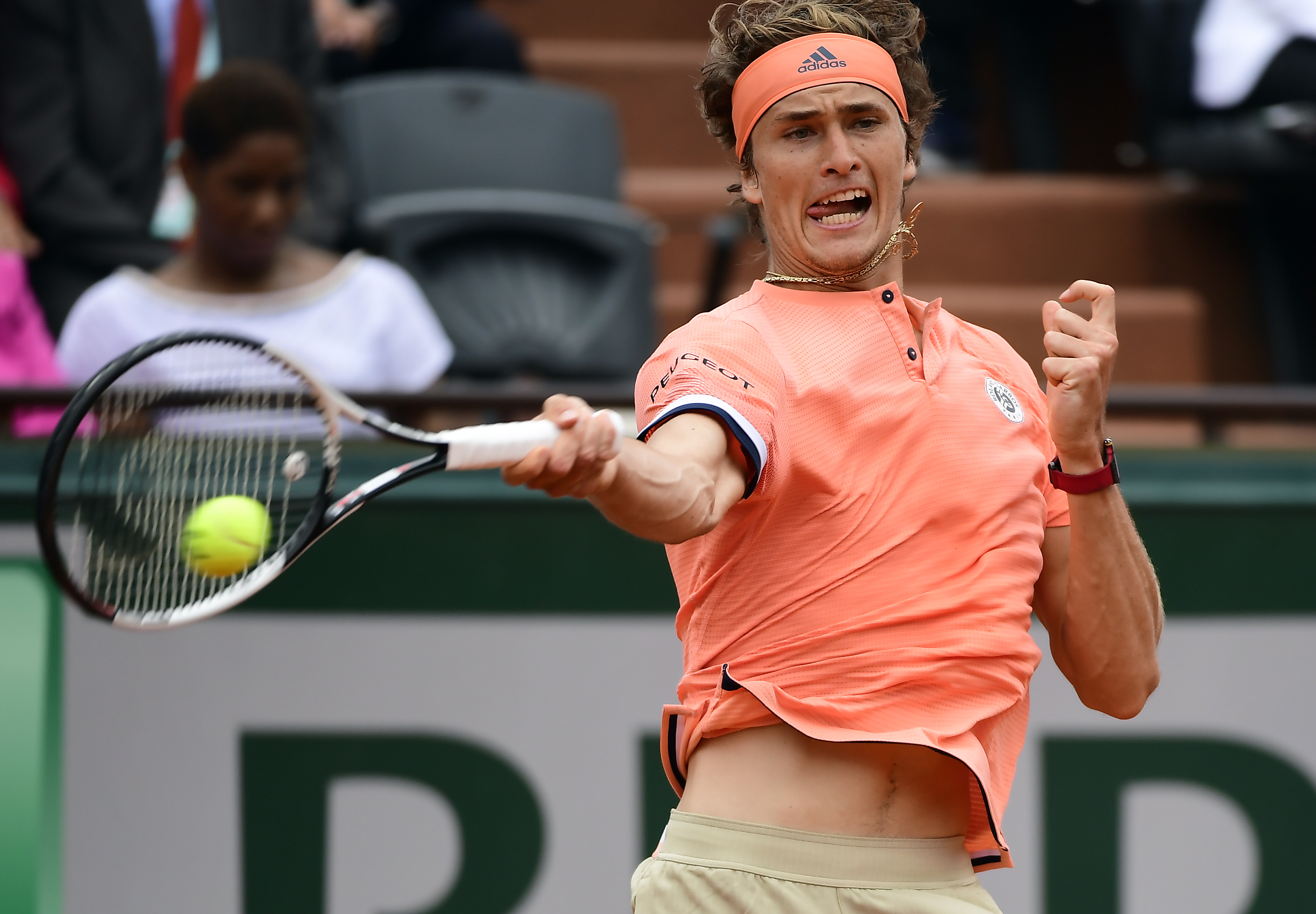 星空-蒂姆迎来十赛季高光表现，法国队球迷沸腾！的简单介绍